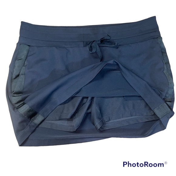 Athleta Metro Downtown Skort pockets moisture Wicking shorts large - Picture 4 of 5